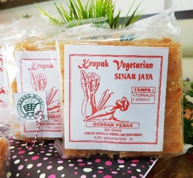 Sinar Jaya Krupuk Vegetarian Gendar Pedas 1